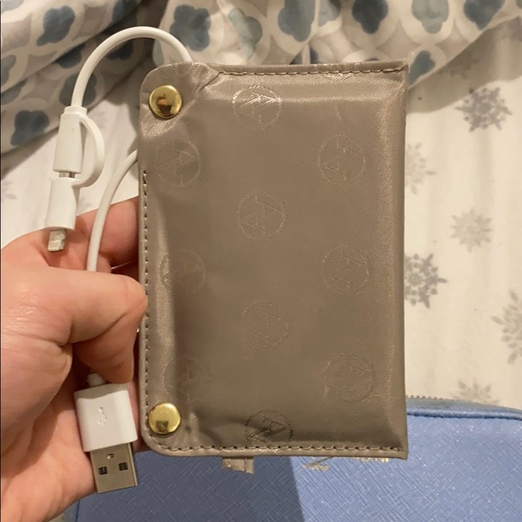 Adrienne Vittadini Wallet (with portable charger) - Picture 3 of 5